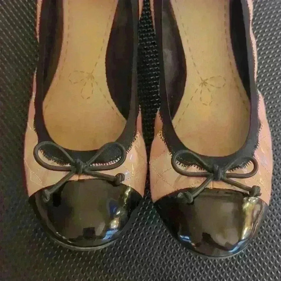 Clark's Women's Ballet Flats Sized 5.5 - Picture 7 of 10